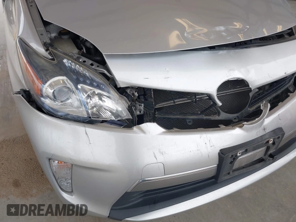 2013 Toyota Prius with VIN JTDKN3DP7D3040292, listed as a IAAI auction lot 42141112 with 103,569 mi miles and . Bid and sale history available at DreamBid. Image 6.