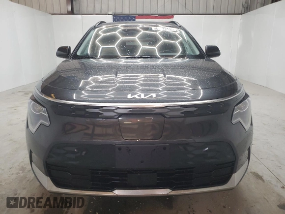 2023 Kia Niro Wind with VIN KNDCR3L17P5075543, listed as a Copart auction lot 54357645 with 21,409 mi miles and Clean Title. Bid and sale history available at DreamBid. Image 5.