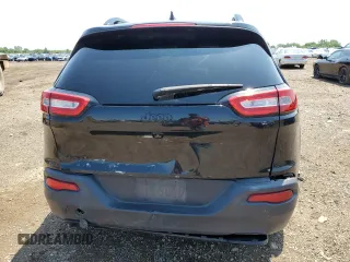 2016 Jeep Cherokee Altitude with VIN 1C4PJMCB5GW203151, listed as a Copart auction lot 61381395 with 147,805 mi miles and Salvage title. Bid and sale history available at DreamBid. Image 6.