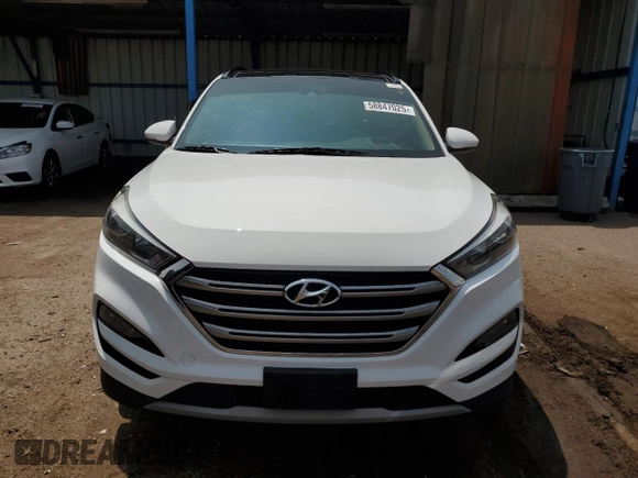 2017 Hyundai Tucson Limited z VIN KM8J3CA28HU296608, wystawiony jako Copart lot #58847025 z przebiegiem 94 306 mil mil oraz Czysty tytuł • Clean title. Historia ofert i sprzedaży dostępna na DreamBid. Obrazek 5.