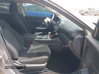 2024 Nissan Sentra SV with VIN 3N1AB8CV1RY359321, listed as a IAAI auction lot 41934016 with 9,711 mi miles and . Bid and sale history available at DreamBid. Image 5.