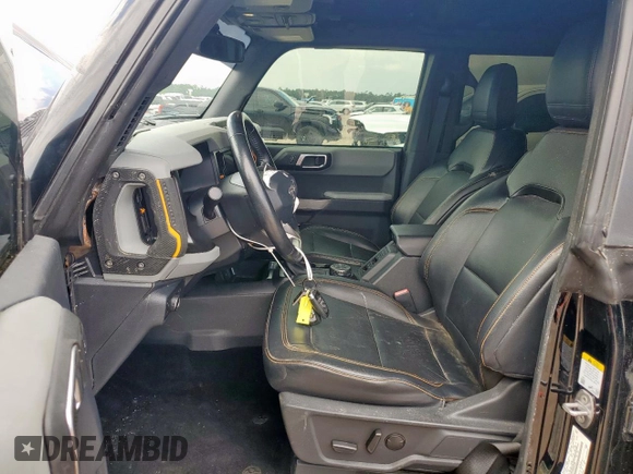 2021 Ford Bronco с VIN 1FMEE5DP8MLB02805, выставлен на аукционе Copart как лот 65928745 с пробегом 52 200 миль миль и Списание • Salvage title. История ставок и продаж доступна на DreamBid. Изображение 7.