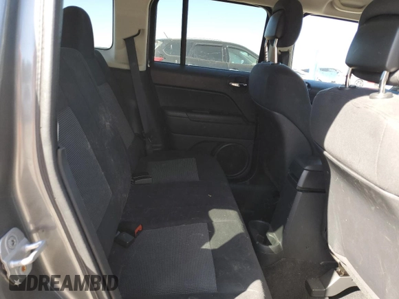 2011 Jeep Patriot Latitude with VIN 1J4NT1GB4BD208737, listed as a Copart auction lot 53394255 with 60,959 mi miles and Salvage Title. Bid and sale history available at carsss.com. Image 11.