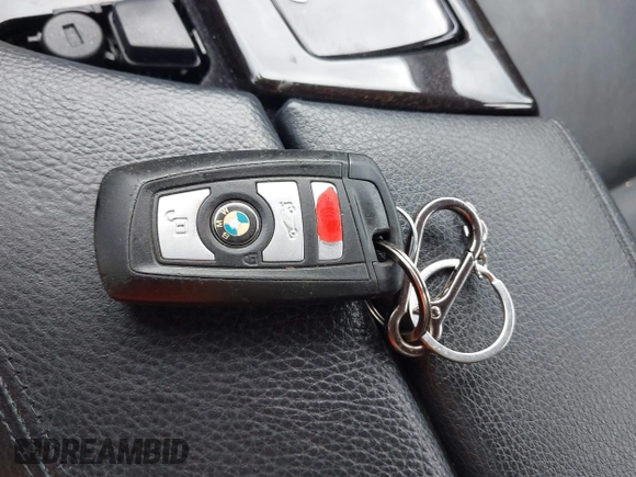 2012 BMW 5 Series 528i z VIN WBAXG5C55CDW92474, wystawiony jako IAAI lot #42468737 z przebiegiem 172 586 mil mil oraz . Historia ofert i sprzedaży dostępna na DreamBid. Obrazek 11.