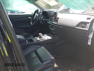 2018 Audi Q5 Premium Plus z VIN WA1BNAFY5J2237208, wystawiony jako IAAI lot #39738297 z przebiegiem 93 523 mil mil oraz . Historia ofert i sprzedaży dostępna na DreamBid. Obrazek 5.