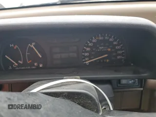 1989 Honda Civic z VIN JHMED6451KS002428, wystawiony jako Copart lot #86497404 z przebiegiem 241 207 mil mil oraz Szkoda całkowita • Salvage title. Historia ofert i sprzedaży dostępna na DreamBid. Obrazek 9.