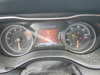 2020 Jeep Cherokee Limited with VIN 1C4PJMDX7LD604944, listed as a Copart auction lot 64985825 with 70,574 mi miles and Salvage title. Bid and sale history available at DreamBid. Image 9.
