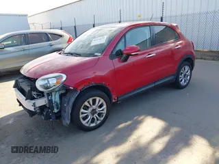2016 FIAT 500X Easy z VIN ZFBCFXBT0GP327254, wystawiony jako IAAI lot #41974130 z przebiegiem 57 405 mil mil oraz . Historia ofert i sprzedaży dostępna na DreamBid. Obrazek 2.