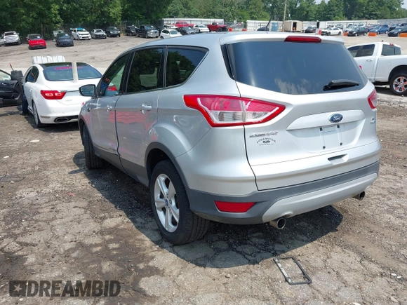 2013 Ford Escape SE z VIN 1FMCU9GX9DUB09981, wystawiony jako IAAI lot #42412927 z przebiegiem 150 499 mil mil oraz . Historia ofert i sprzedaży dostępna na DreamBid. Obrazek 3.