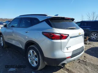 2020 Chevrolet Blazer LT with VIN 3GNKBDRS2LS552876, listed as a IAAI auction lot 41746453 with 116,523 mi miles and . Bid and sale history available at DreamBid. Image 3.