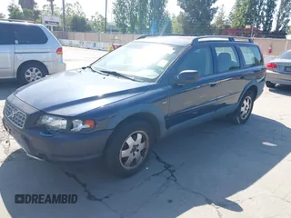 2003 Volvo V70 XC70 с VIN YV1SZ59H231101084, выставлен на аукционе IAAI как лот 42228479 с пробегом 136 188 миль миль и . История ставок и продаж доступна на DreamBid. Изображение 2.