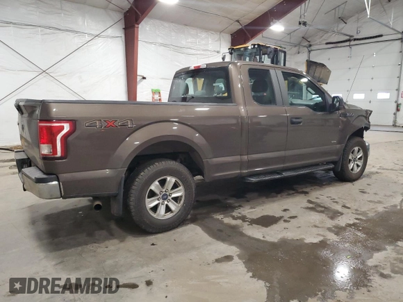 2016 Ford F-150 XLT with VIN 1FTEX1EP0GFD57599, listed as a Copart auction lot 49491735 with 162,253 mi miles and Salvage Title. Bid and sale history available at carsss.com. Image 3.