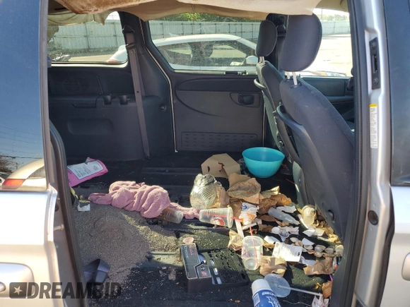 2003 Chrysler Town & Country LX with VIN 2C4GP44L63R154969, listed as a Copart auction lot 77435844 with 122,813 mi miles and Salvage Title. Bid and sale history available at DreamBid. Image 11.