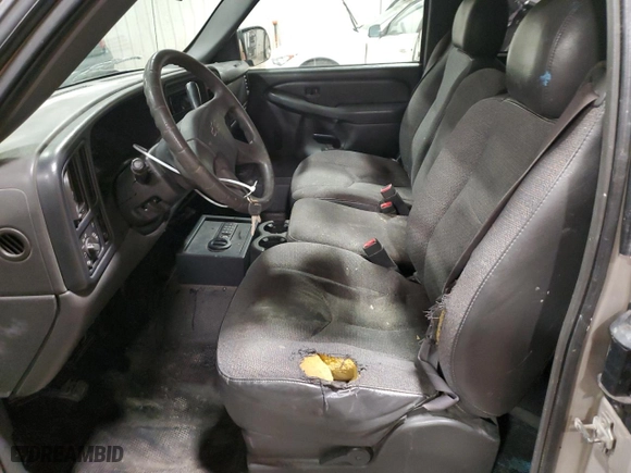 2004 Chevrolet Silverado 1500 Work Truck with VIN 1GCEC19X84Z301118, listed as a Copart auction lot 44185845 with 257,860 mi miles and Salvage Title. Bid and sale history available at carsss.com. Image 7.