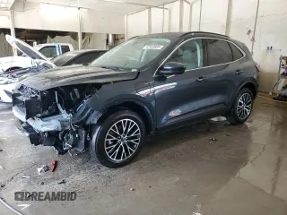 2022 Ford Escape Titanium Plug-In Hybrid with VIN 1FMCU0LZ0NUA56768, listed as a Copart auction lot 62533605 with 28,691 mi miles and Salvage title. Bid and sale history available at DreamBid. Image 1.