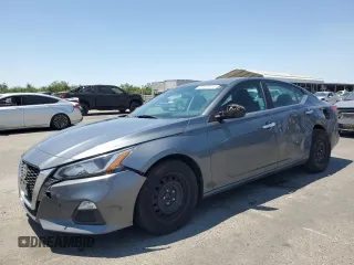 2019 Nissan Altima S z VIN 1N4BL4BVXKC249851, wystawiony jako Copart lot #57879115 z przebiegiem 111 561 mil mil oraz Szkoda całkowita • Salvage title. Historia ofert i sprzedaży dostępna na DreamBid. Obrazek 1.