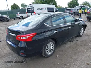 2017 Nissan Sentra SV with VIN 3N1AB7AP5HY364695, listed as a IAAI auction lot 42333318 with 91,257 mi miles and . Bid and sale history available at DreamBid. Image 4.