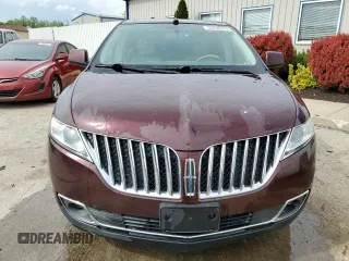 2011 Lincoln MKX z VIN 2LMDJ6JK0BBJ00165, wystawiony jako Copart lot #53438265 z przebiegiem 156 798 mil mil oraz Nie do naprawy • Non repairable. Historia ofert i sprzedaży dostępna na DreamBid. Obrazek 5.