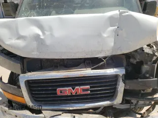 2018 GMC Savana Cargo Van with VIN 1GTW7AFG6J1906472, listed as a Copart auction lot 63027883 with 0 mi miles and Salvage Title. Bid and sale history available at carsss.com. Image 12.