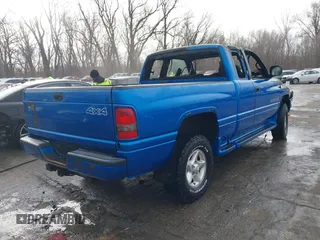 2000 Dodge 1500 with VIN 3B7HF13Z0YG154183, listed as a IAAI auction lot 41642949 with Not Provided miles and . Bid and sale history available at DreamBid. Image 4.