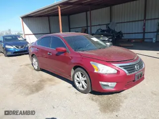2013 Nissan Altima 2.5 SV with VIN 1N4AL3AP8DN445089, listed as a IAAI auction lot 41850997 with 191,393 mi miles. Bid and sale history available at carsss.com. Image 1.