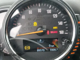 2017 MINI Countryman Cooper with VIN WMZYV5C39H3E02281, listed as a Copart auction lot 76300344 with 89,570 mi miles and Salvage Title. Bid and sale history available at carsss.com. Image 9.