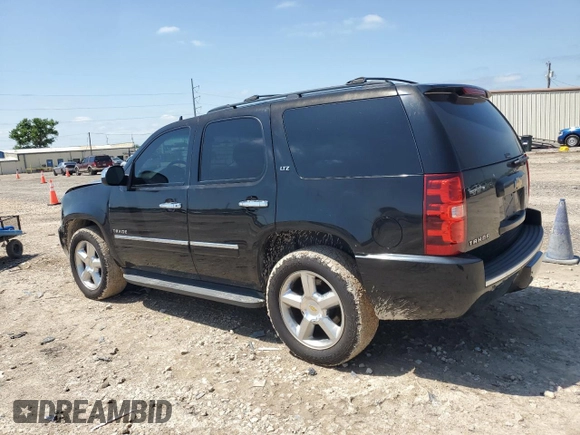 2013 Chevrolet Tahoe LTZ с VIN 1GNSCCE04DR278855, выставлен на аукционе Copart как лот 55980615 с пробегом 144 657 миль миль и Списание • Salvage title. История ставок и продаж доступна на DreamBid. Изображение 2.