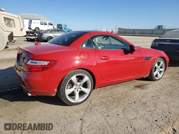 2012 Mercedes-Benz SLK 350 z VIN WDDPK5HA5CF036731, wystawiony jako Copart lot #85322314 z przebiegiem 59 548 mil mil oraz Szkoda całkowita • Salvage title. Historia ofert i sprzedaży dostępna na DreamBid. Obrazek 3.