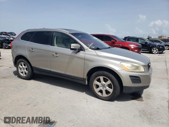 2012 Volvo XC60 3.2L z VIN YV4952DL5C2282067, wystawiony jako Copart lot #45854725 z przebiegiem 248 826 mil mil oraz Szkoda całkowita • Salvage title. Historia ofert i sprzedaży dostępna na DreamBid. Obrazek 7.
