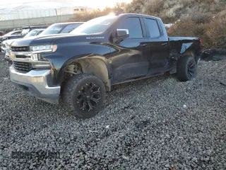 2020 Chevrolet Silverado 1500 LT with VIN 1GCRYDED1LZ201215, listed as a Copart auction lot 85584404 with 55,326 mi miles and Salvage Title. Bid and sale history available at carsss.com. Image 1.