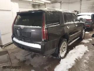 2016 Cadillac Escalade Luxury Collection with VIN 1GYS4BKJ2GR112460, listed as a IAAI auction lot 41498174 with 139,457 mi miles. Bid and sale history available at carsss.com. Image 4.