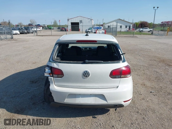 2013 Volkswagen Golf TDI z VIN WVWDM7AJ9DW138502, wystawiony jako IAAI lot #42115604 z przebiegiem 133 888 mil mil oraz . Historia ofert i sprzedaży dostępna na DreamBid. Obrazek 17.