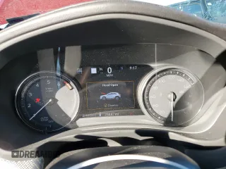 2022 Cadillac XT4 AWD Sport с VIN 1GYFZFR49NF130155, выставлен на аукционе Copart как лот 80286034 с пробегом 28 447 миль миль и Списание • Salvage title. История ставок и продаж доступна на DreamBid. Изображение 9.