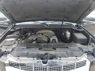 2007 Cadillac Escalade z VIN 1GYEC63847R378548, wystawiony jako Copart lot #54420675 z przebiegiem 189 093 mil mil oraz Szkoda całkowita • Salvage title. Historia ofert i sprzedaży dostępna na DreamBid. Obrazek 12.
