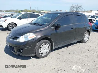 2011 Nissan Versa 1.8 S with VIN 3N1BC1CP8BL420418, listed as a IAAI auction lot 42098675 with 220,110 mi miles. Bid and sale history available at carsss.com. Image 2.