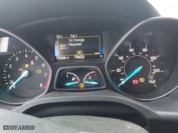 2017 Ford Escape SE with VIN 1FMCU0GD8HUE27467, listed as a IAAI auction lot 41185108 with 170,095 mi miles. Bid and sale history available at carsss.com. Image 7.