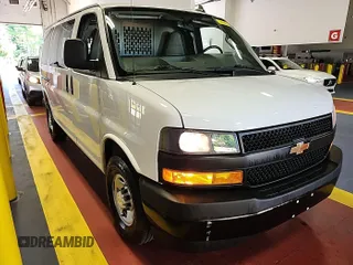 2022 Chevrolet Express Cargo с VIN 1GCWGAFP5N1216959, выставлен на аукционе IAAI как лот 42723302 с пробегом 55 162 миль миль и . История ставок и продаж доступна на DreamBid. Изображение 1.