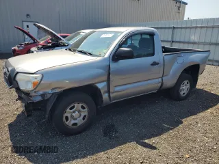 2014 Toyota Tacoma with VIN 5TFNX4CN4EX038913, listed as a Copart auction lot 61861675 with 121,799 mi miles and Salvage title. Bid and sale history available at DreamBid. Image 1.