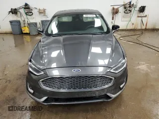 2019 Ford Fusion Titanium with VIN 3FA6P0D94KR261090, listed as a Copart auction lot 88571535 with 146,132 mi miles and Clean Title. Bid and sale history available at carsss.com. Image 5.