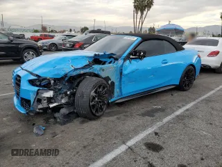 2024 BMW M4 Competition xDrive with VIN WBS33BA09RCP19220, listed as a Copart auction lot 84696084 with 10,076 mi miles and Salvage Title. Bid and sale history available at carsss.com. Image 1.