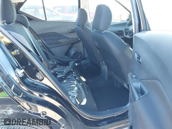 2024 Nissan Kicks S with VIN 3N1CP5BV8RL577358, listed as a IAAI auction lot 41379304 with 6,036 mi miles and . Bid and sale history available at DreamBid. Image 8.