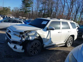 2018 Toyota 4Runner SR5 with VIN JTEBU5JR2J5558620, listed as a IAAI auction lot 41486145 with 172,007 mi miles and . Bid and sale history available at DreamBid. Image 14.