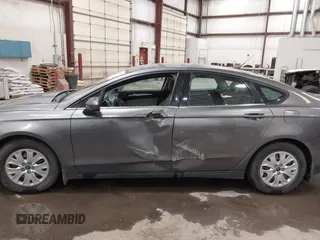 2013 Ford Fusion S with VIN 3FA6P0G7XDR215423, listed as a IAAI auction lot 42019599 with 134,433 mi miles. Bid and sale history available at carsss.com. Image 14.