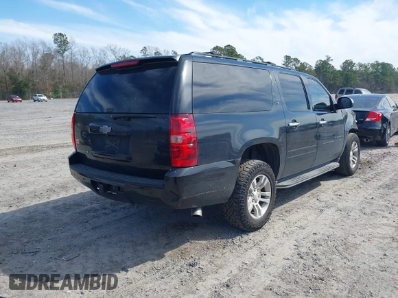 2013 Chevrolet Suburban LT with VIN 1GNSCJE07DR147780, listed as a IAAI auction lot 41666746 with 260,020 mi miles and . Bid and sale history available at DreamBid. Image 4.