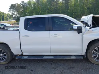 2020 Chevrolet Silverado 1500 LT with VIN 3GCUYDET4LG203526, listed as a IAAI auction lot 42107566 with 106,584 mi miles and . Bid and sale history available at DreamBid. Image 13.