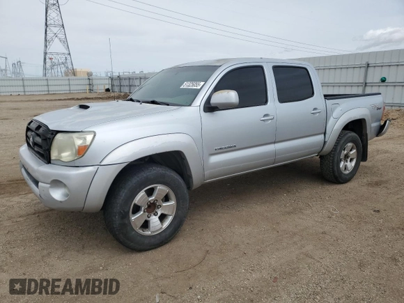 2007 Toyota Tacoma PreRunner z VIN 5TEJU62N87Z448579, wystawiony jako Copart lot #51325055 z przebiegiem 399 418 mil mil oraz Szkoda całkowita • Salvage title. Historia ofert i sprzedaży dostępna na DreamBid. Obrazek 1.