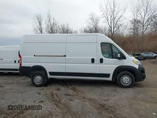 2024 Ram ProMaster Cargo Tradesman with VIN 3C6LRVDG3RE136772, listed as a IAAI auction lot 41879274 with 17,458 mi miles and . Bid and sale history available at DreamBid. Image 12.