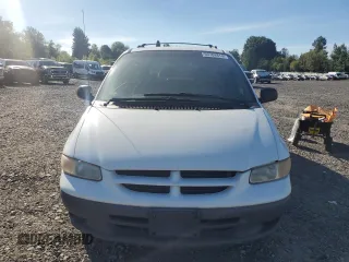 2000 Dodge Caravan SE with VIN 1B4GP44L3YB734876, listed as a Copart auction lot 72469374 with 215,240 mi miles and Salvage Title. Bid and sale history available at carsss.com. Image 5.