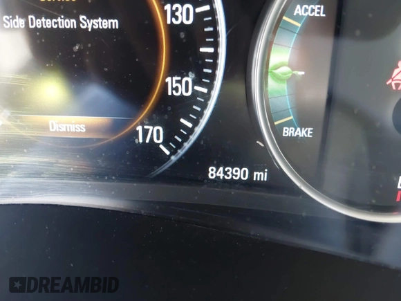 2018 Buick LaCrosse Premium with VIN 1G4ZR5SZ9JU128796, listed as a IAAI auction lot 40879976 with 84,390 mi miles. Bid and sale history available at carsss.com. Image 16.