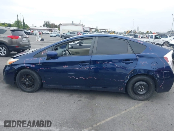 2014 Toyota Prius Four with VIN JTDKN3DU7E1779813, listed as a IAAI auction lot 42395989 with 148,626 mi miles and . Bid and sale history available at DreamBid. Image 6.